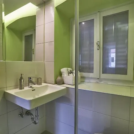 Old Town Finest Apartment *