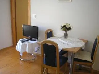 Old Town Finest Apartment *